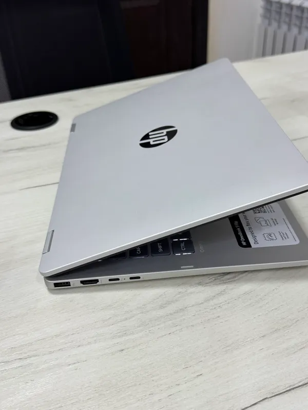 HP omni book flip 5