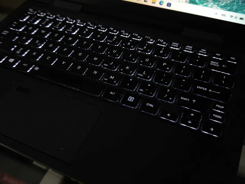 Dynabook PORTEGE X30W-J x360 Core i5-1135G7 8 Gb 4267MT/c SSD 256 — фото 4