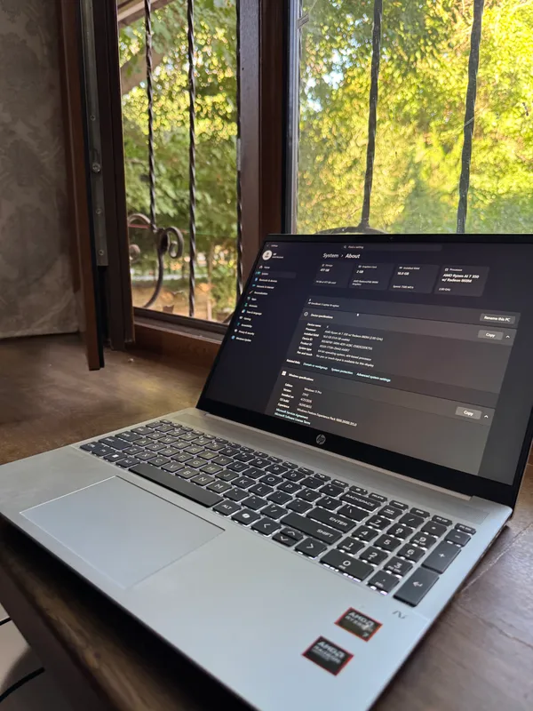 HP OmniBook 5 16" Ryzen 7 AI 1 HP OmniBook 5 16" Ryzen 7 AI 1