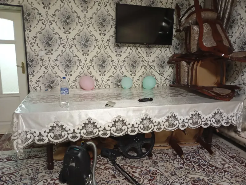 Stol ustiga 12stul yengide 1 2mexon kutilgan — фото 1