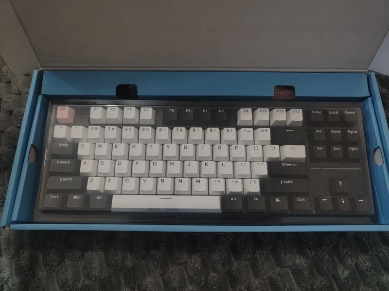 XIENMING MECHANIC KEYBOARDni bir oy oldin sotib olganman. 2
