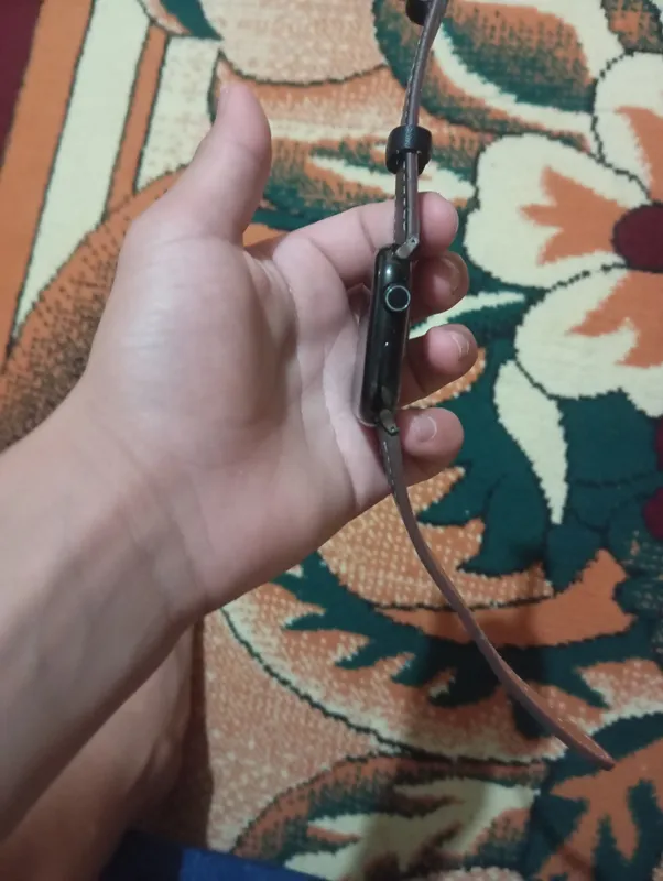 soat ekrani kuygan iwlamaydi buzuq 30mingga sotamn 3