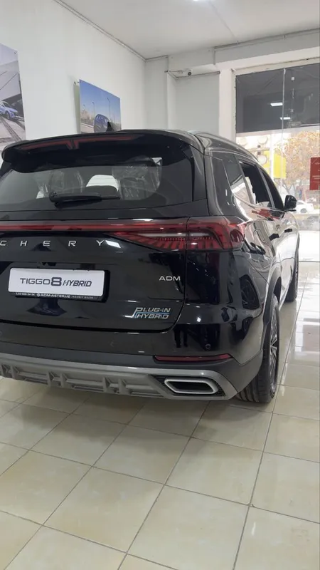 Chery Tiggo 8 Hybryd — фото 1