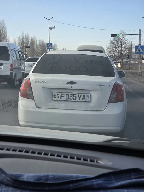 Андижон туман сарик мирза чек 11 сотих 2 хона