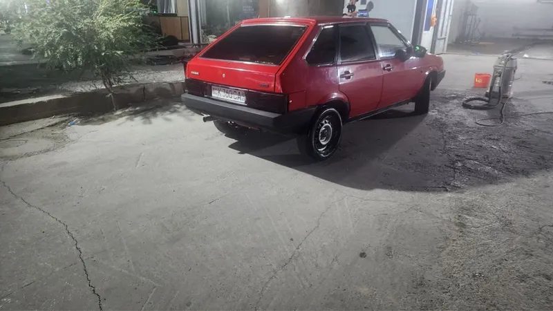 Продаётся автомобиль 5 Продаётся автомобиль 5