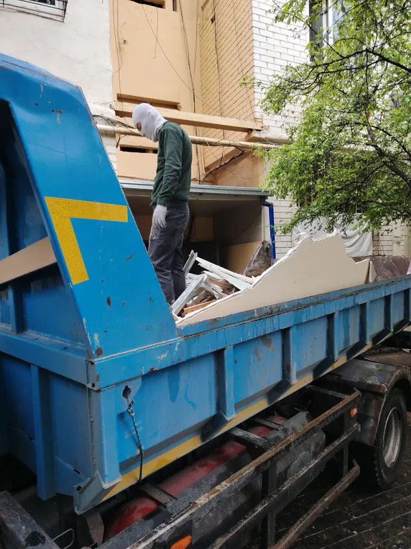 Isuzu samasval musir yuk tshish xizmati 1 Isuzu samasval musir yuk tshish xizmati 1