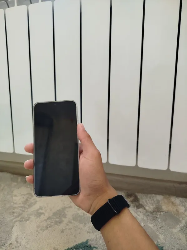 Samsung s25 FE 128/8 6 Samsung s25 FE 128/8 6