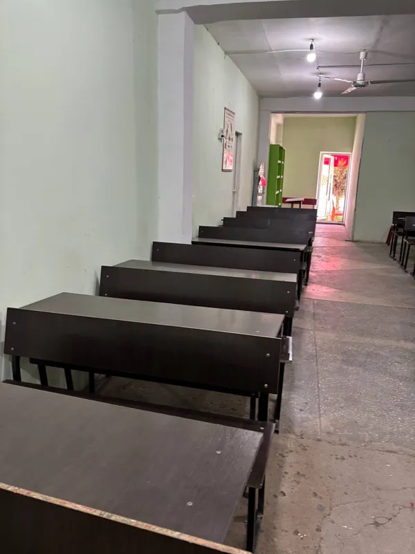 parta stuli bilan,repititor ustozlar uchun350ming