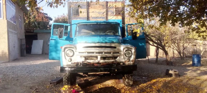 Zil sotiladi 1976
