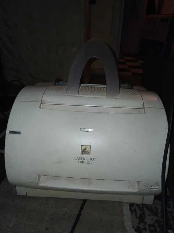 Продается: Лазерный принтер Canon LBP-1120 (Б/У)