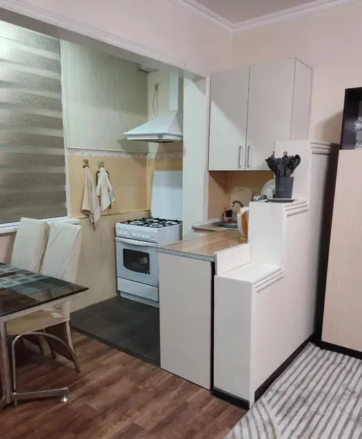 Сдается квартира рядом м.Айбек 2х ком 50квм 4