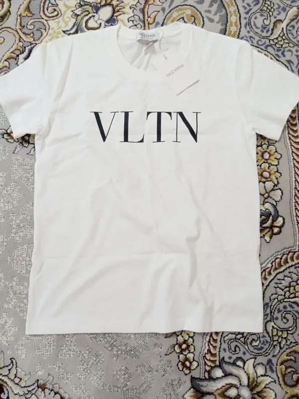 Valentino футболка — фото 1
