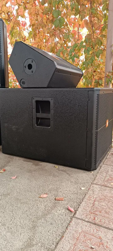 Jbl aparatura kafe va barlar uchun tuyxonalar uchun eng originali — фото 1