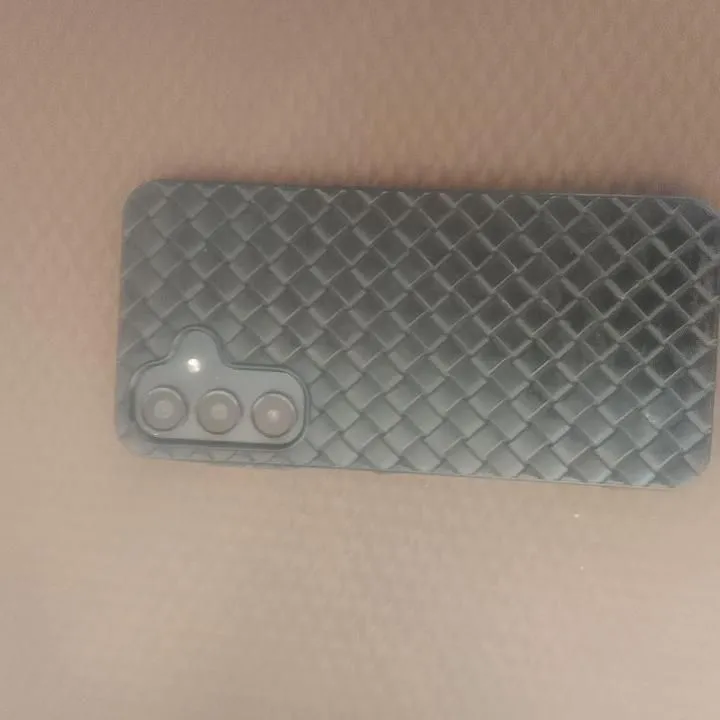 Samsung a16 1700 1