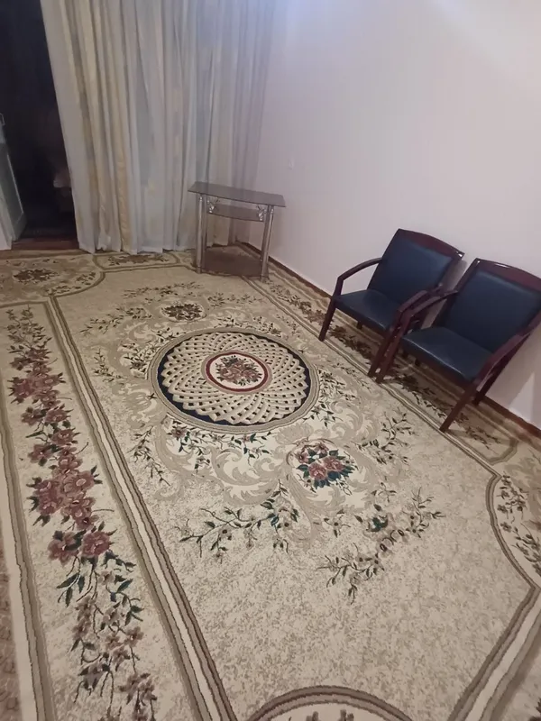 Чирчик шахар педагогика унаерстит олдида