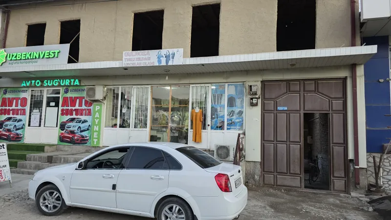 Уй сотилади Хатирчи центрда 1