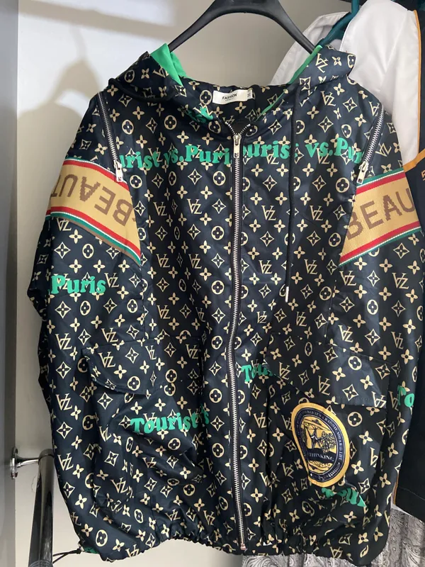 Bohor va kuz uchun (Louis Vuitton) kapishon