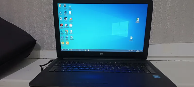 Ноутбук HP 4 Ноутбук HP 4
