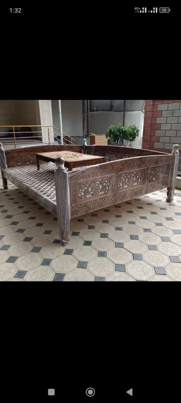 Suri tapchan karavat