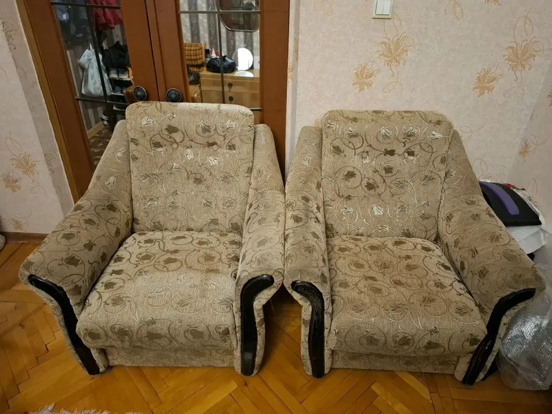 Продаётся мягкая мебель 1 Продаётся мягкая мебель 1