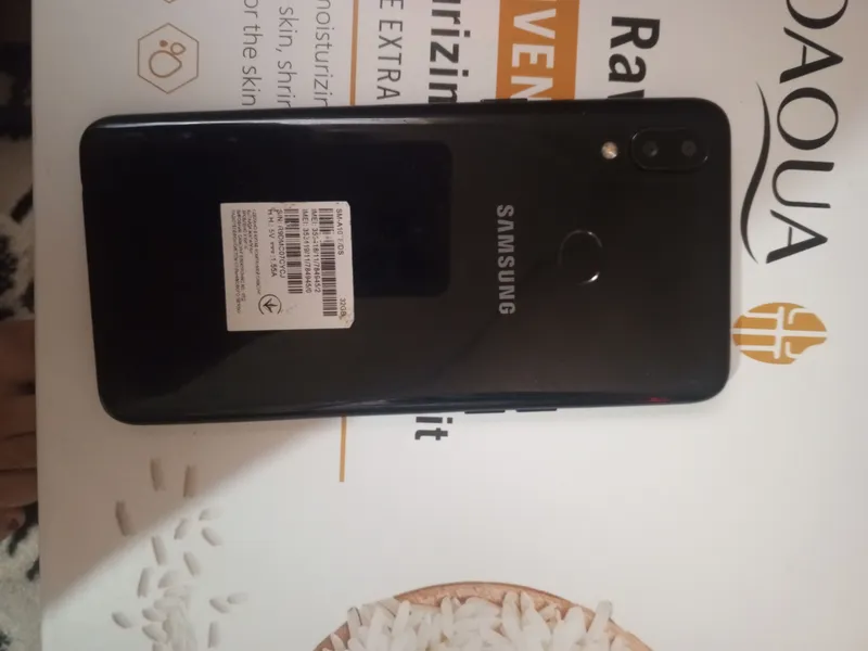 Samsung A10, состояние хорошее, ничего не делали 1 Samsung A10, состояние хорошее, ничего не делали 1