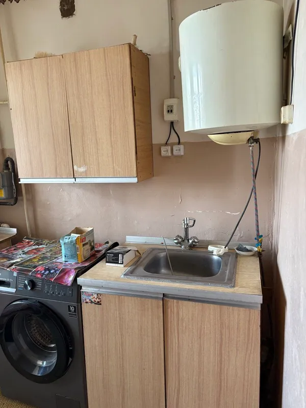 продается квартира 3-х комнатная в городе Каган