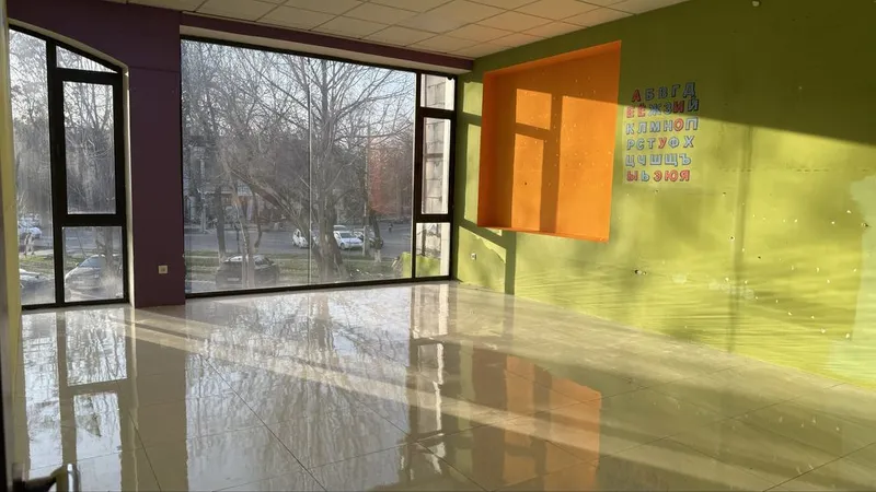 Сдам 3х этажное здание 933м2 в доль дороги Учтепа Без комиссии! F88 6 Сдам 3х этажное здание 933м2 в доль дороги Учтепа Без комиссии! F88 6