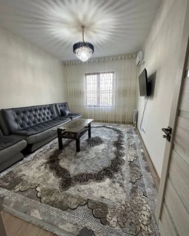 Квартира с 2 комнатами в аренду в Юнусабадском районе — 350 $ 2