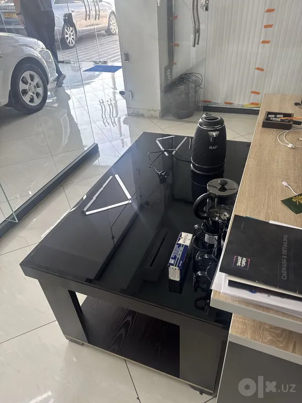 Complect ofis mebel sotiladi 2 Complect ofis mebel sotiladi 2