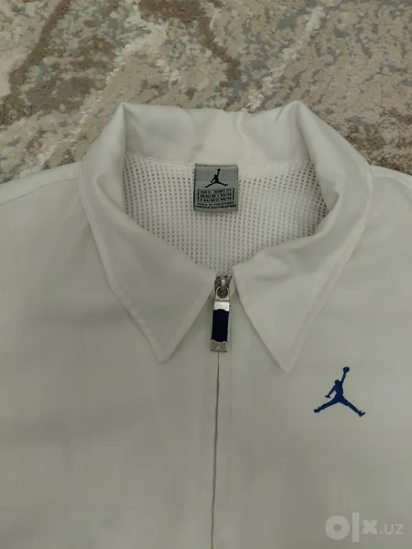 Оригинальная ветровка Air Jordan 5 Оригинальная ветровка Air Jordan 5