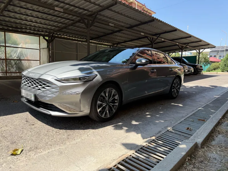 Kia K8 3.5, 2022 г. — 30 000 км, официальный дилер, гарантия. 8 Kia K8 3.5, 2022 г. — 30 000 км, официальный дилер, гарантия. 8
