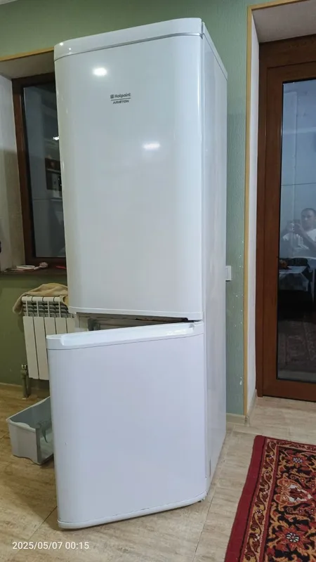Холодильник продаётся — фото 1