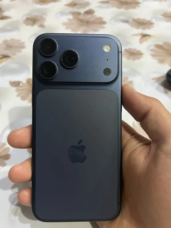 Iphone 17 pro max blu 256 1 Iphone 17 pro max blu 256 1
