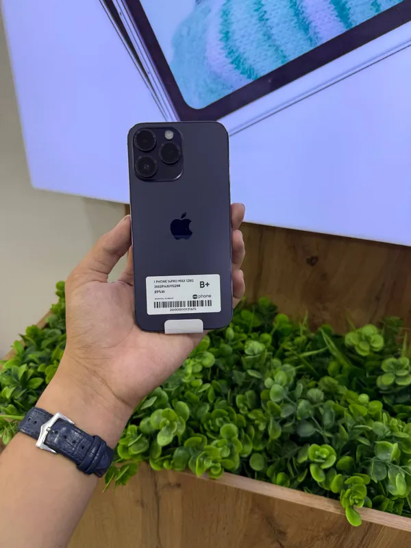 iPhone 14 Pro Max iPhone 14 Pro Max