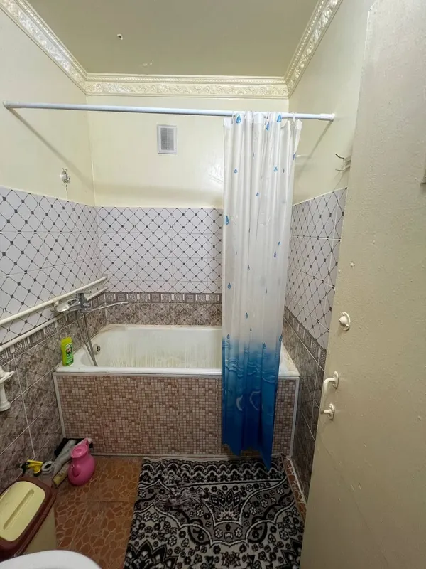 Farg'ona shahar oybek roddom róparasida 2 xonali uy ijaraga beriladi 3