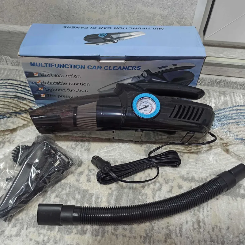 Kompressor, fonar va manometrli avtomobil changyutgichi, 4 tasi 1 da 3 Kompressor, fonar va manometrli avtomobil changyutgichi, 4 tasi 1 da 3