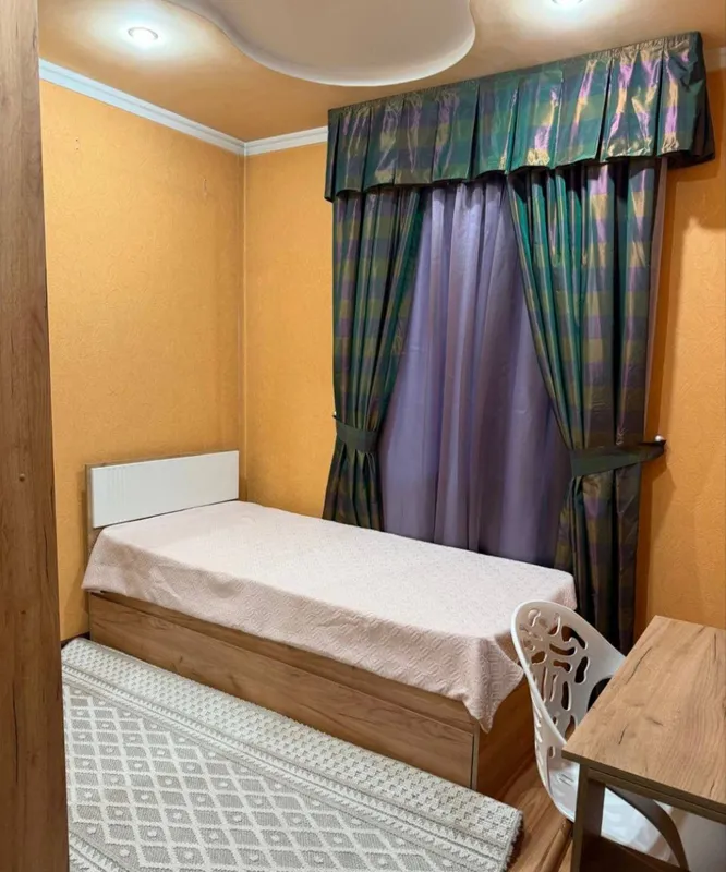 Mirzo Ulug‘bek tumanida 80 m² maydonli 3 xonali kvartira sotiladi 6