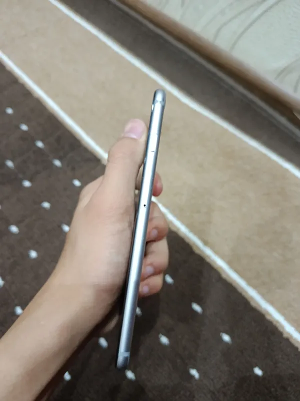 Продаётся iPhone 6 Plus 4