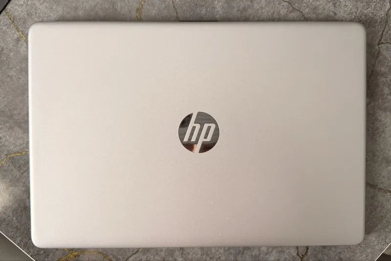 Ноутбук HP 250 G9 i7 2 Ноутбук HP 250 G9 i7 2