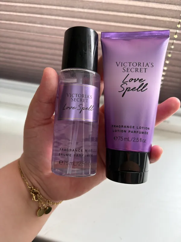 Voctoria’s secret mini mist i losyon