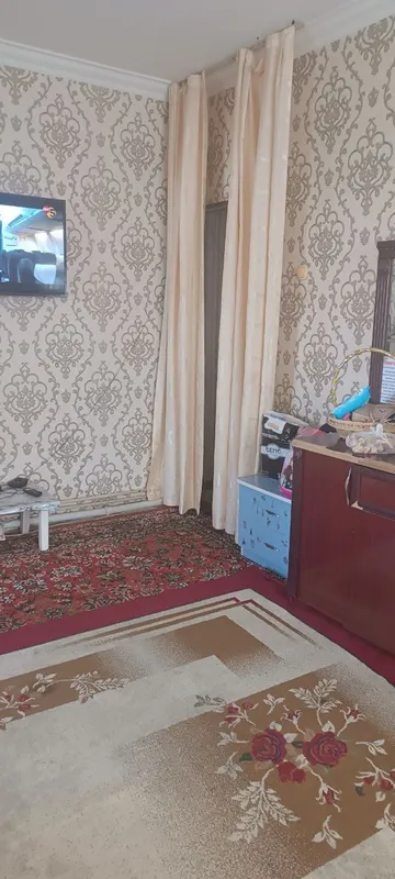 Продаю 1в2/5/5, 42м2, болкон 2×6. Ибн Сино 2. 3 Продаю 1в2/5/5, 42м2, болкон 2×6. Ибн Сино 2. 3