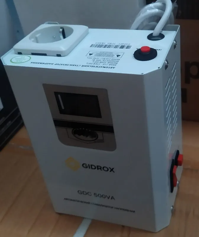 СТАБИЛИЗАТОР  GDC-500VA(110-250V) 2