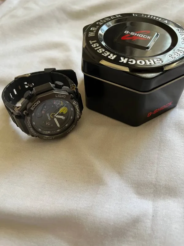 Erkaklar sport soati G-Shock Ferrari Edition — фото 2