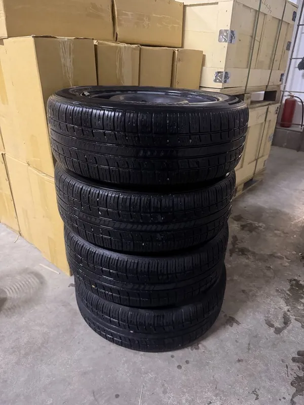 Срочно Сотилади‼️ Диска и Балон 195/60/R15 4х100 Кобалт Спарк 3 Срочно Сотилади‼️ Диска и Балон 195/60/R15 4х100 Кобалт Спарк 3