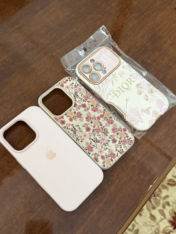jenskiy chexollar sotiladi iphone 16 pro uchun