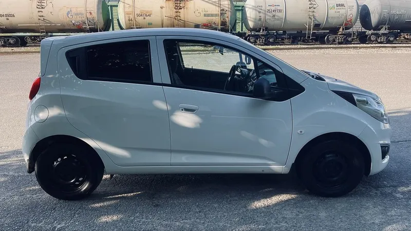chevrolet Spark 2 2019 3