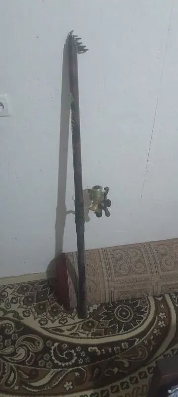 Qarmoq ishlatilgan 6 met like katushkasi bor leskasi ham
