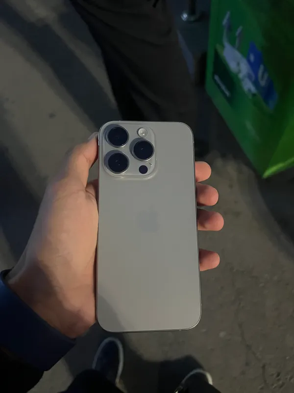 iPhone 15 Pro 1 iPhone 15 Pro 1