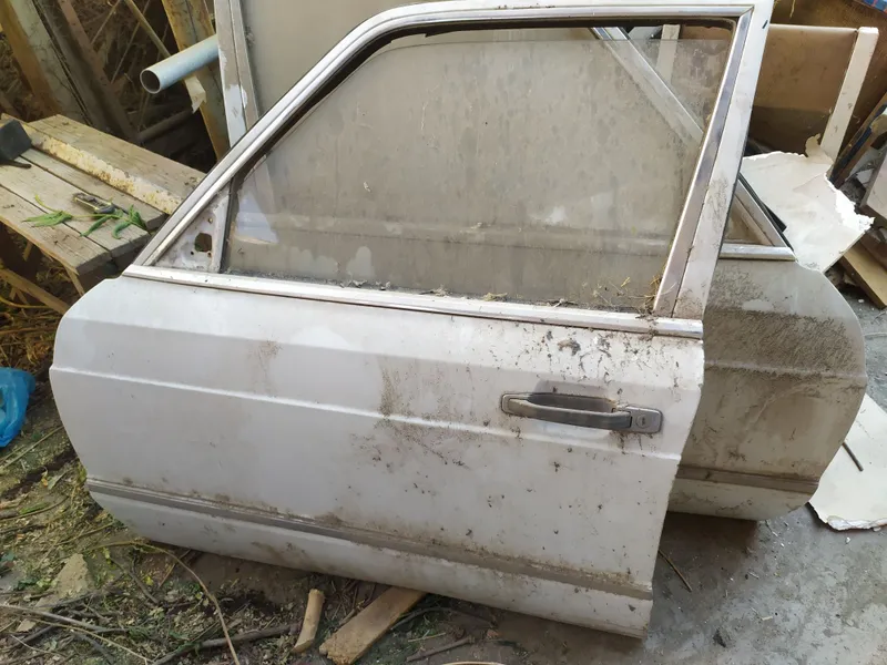 Mersedes запчасти W 126 1