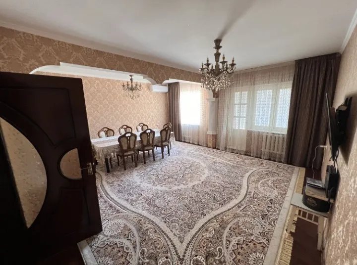 4 xonali kvartira, 92 m2, Mirzo Ulug'bek 2 4 xonali kvartira, 92 m2, Mirzo Ulug'bek 2